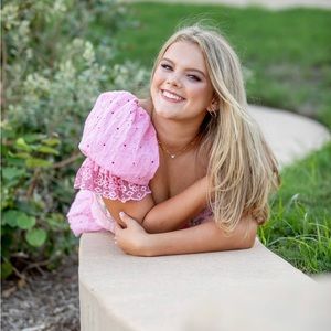 Meet your Posher, Cammy